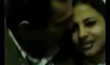 عاشقانه در یک(1982) دانلود فیلم سکسی الکسیس تگزاس از کون